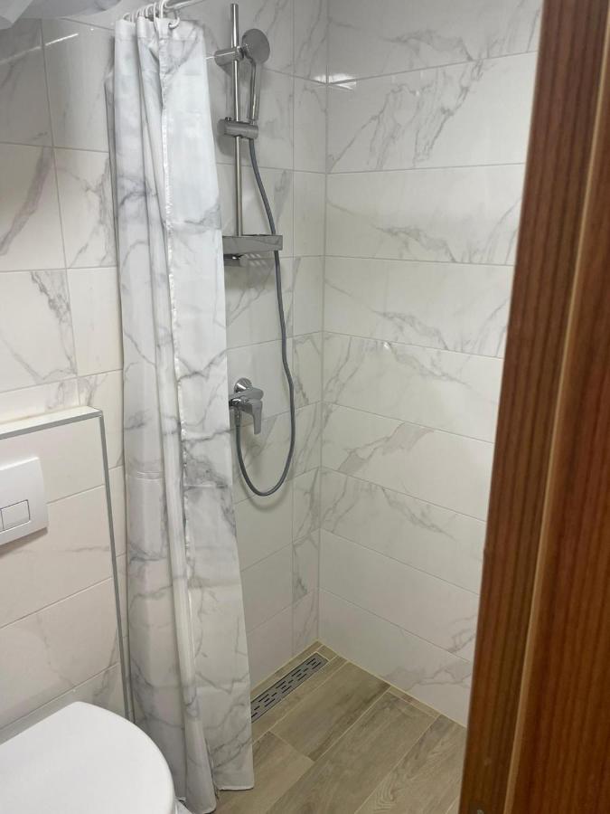 Apartments Anka Пула Екстериор снимка