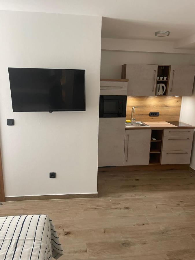 Apartments Anka Пула Екстериор снимка
