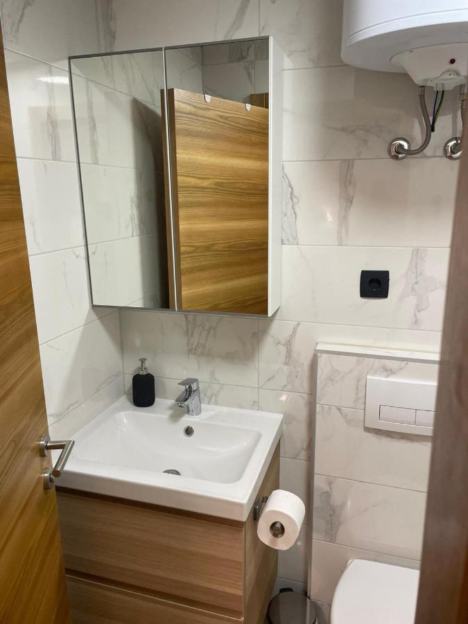 Apartments Anka Пула Екстериор снимка